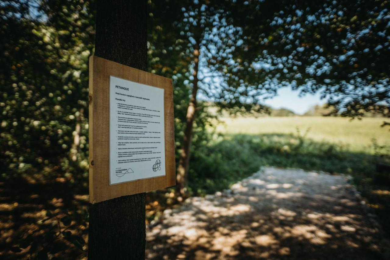 U Ztraceneho Potoka Lägenhet Vapenna Exteriör bild