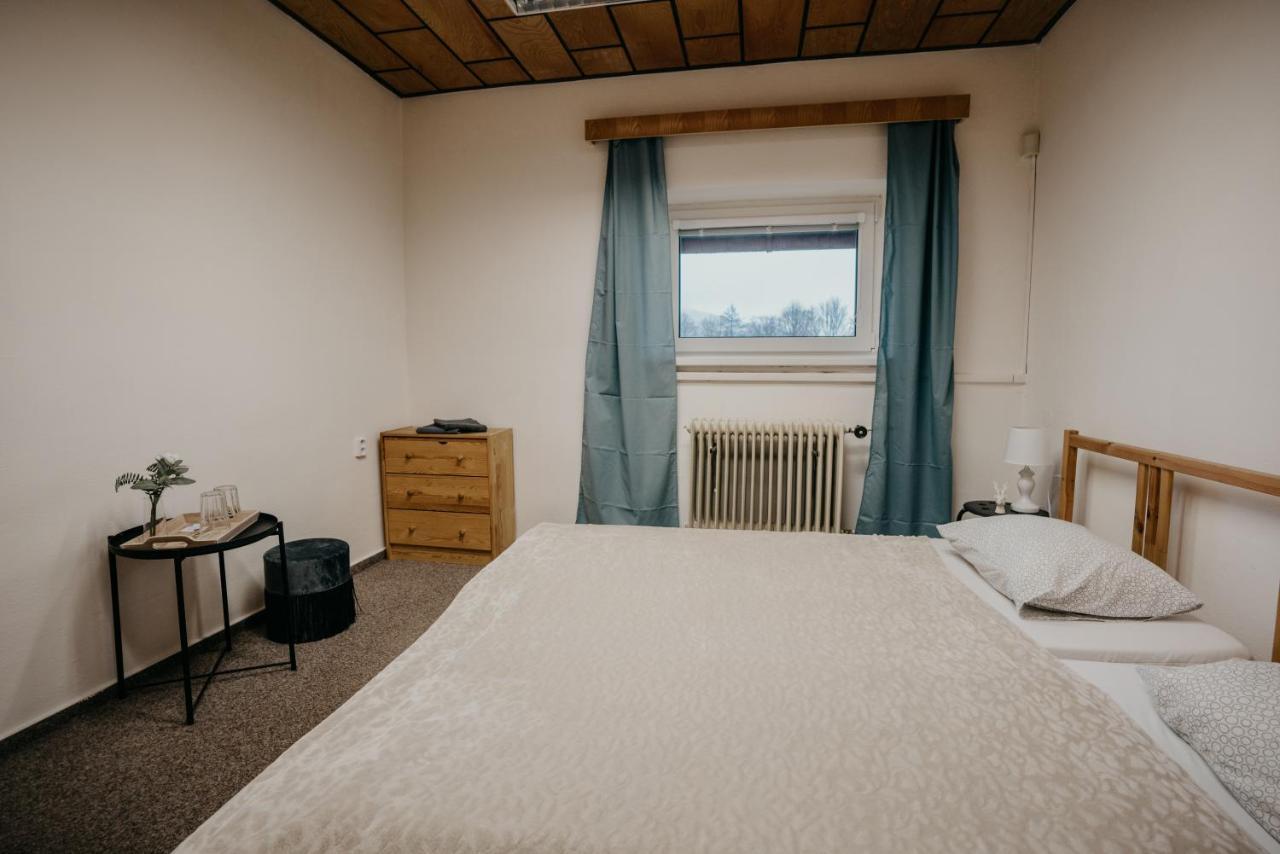 U Ztraceneho Potoka Lägenhet Vapenna Exteriör bild