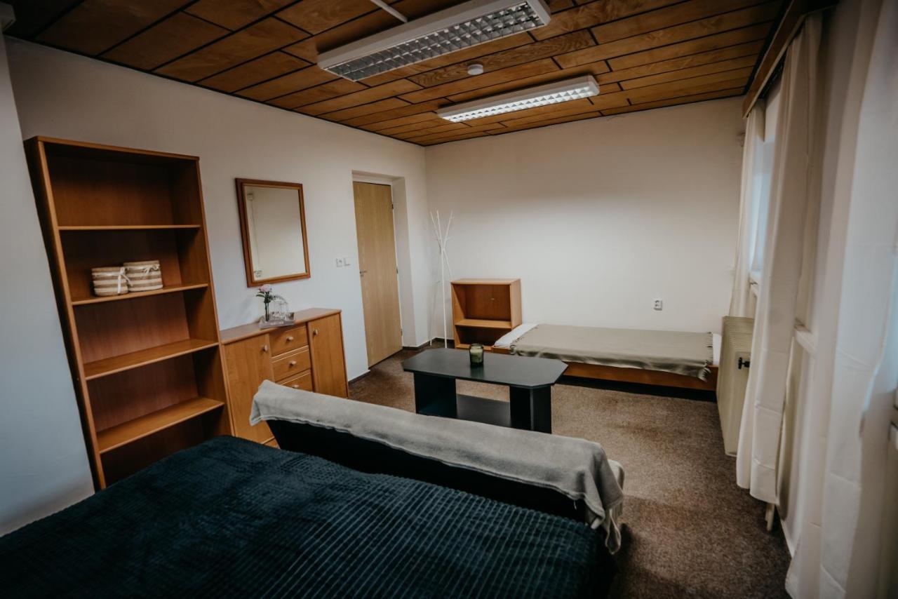 U Ztraceneho Potoka Lägenhet Vapenna Exteriör bild